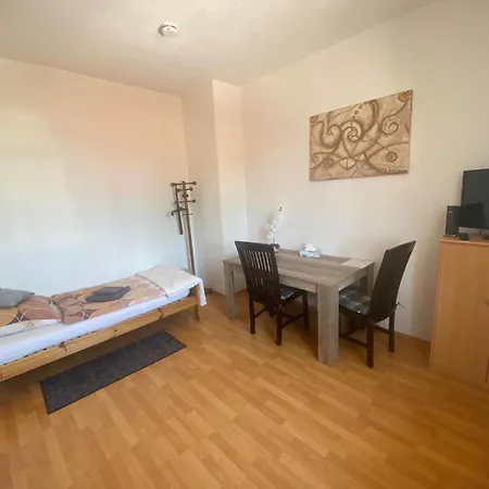 Apartment Wunderschoenes Nahe Der Berge Bruckmuhl